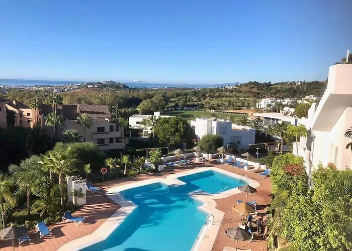 Precioso Y Acogedor En Zona De Golf شقة إِستيبونا